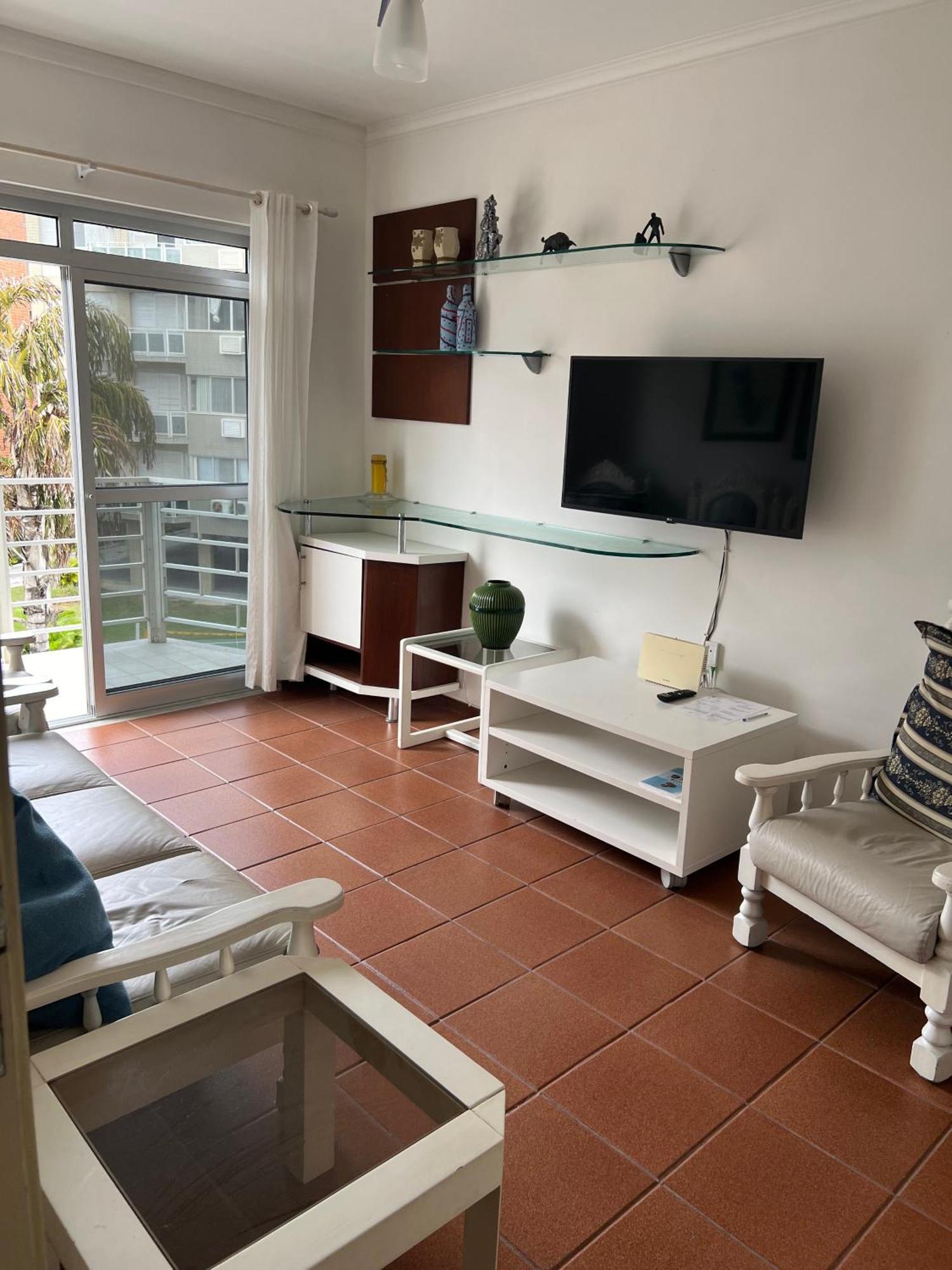 Apartamento Incrivel Em Cabo Frio Com Localizacao Privilegiada Ao Lado Da Praia Do Forte! Ngoại thất bức ảnh